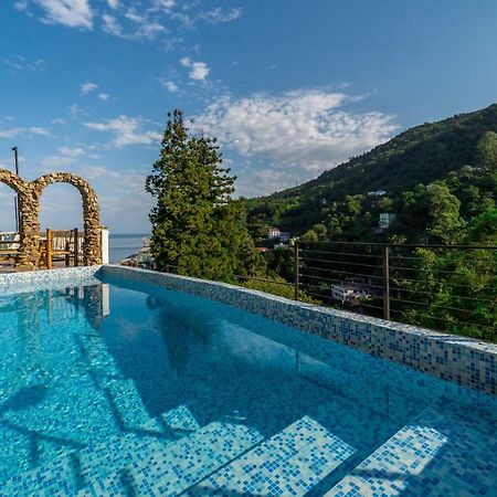 Aniva The Hotel Μπατούμι Εξωτερικό φωτογραφία