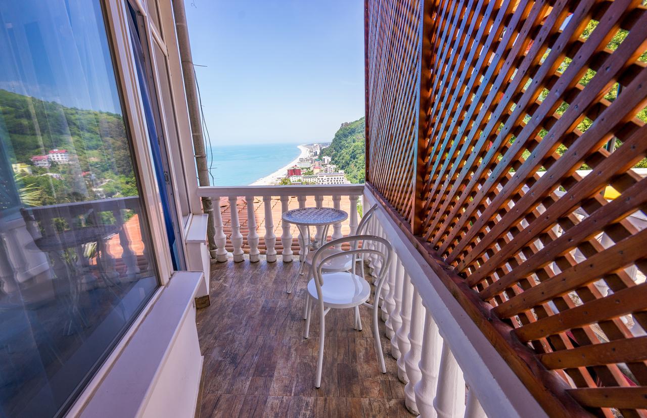 Aniva The Hotel Μπατούμι Εξωτερικό φωτογραφία