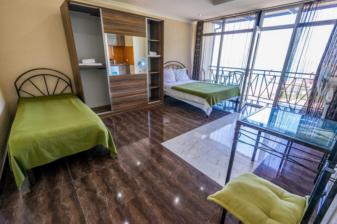 Aniva The Hotel Μπατούμι Εξωτερικό φωτογραφία