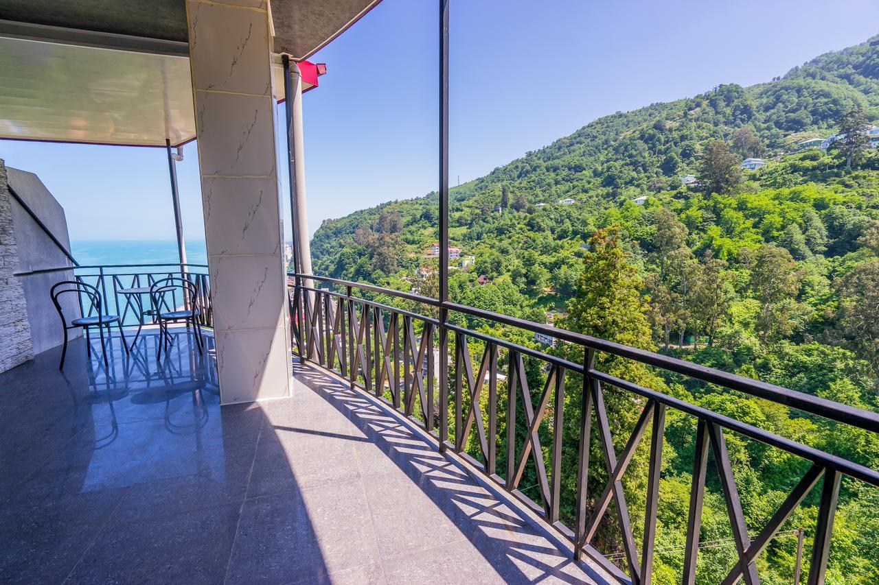 Aniva The Hotel Μπατούμι Εξωτερικό φωτογραφία
