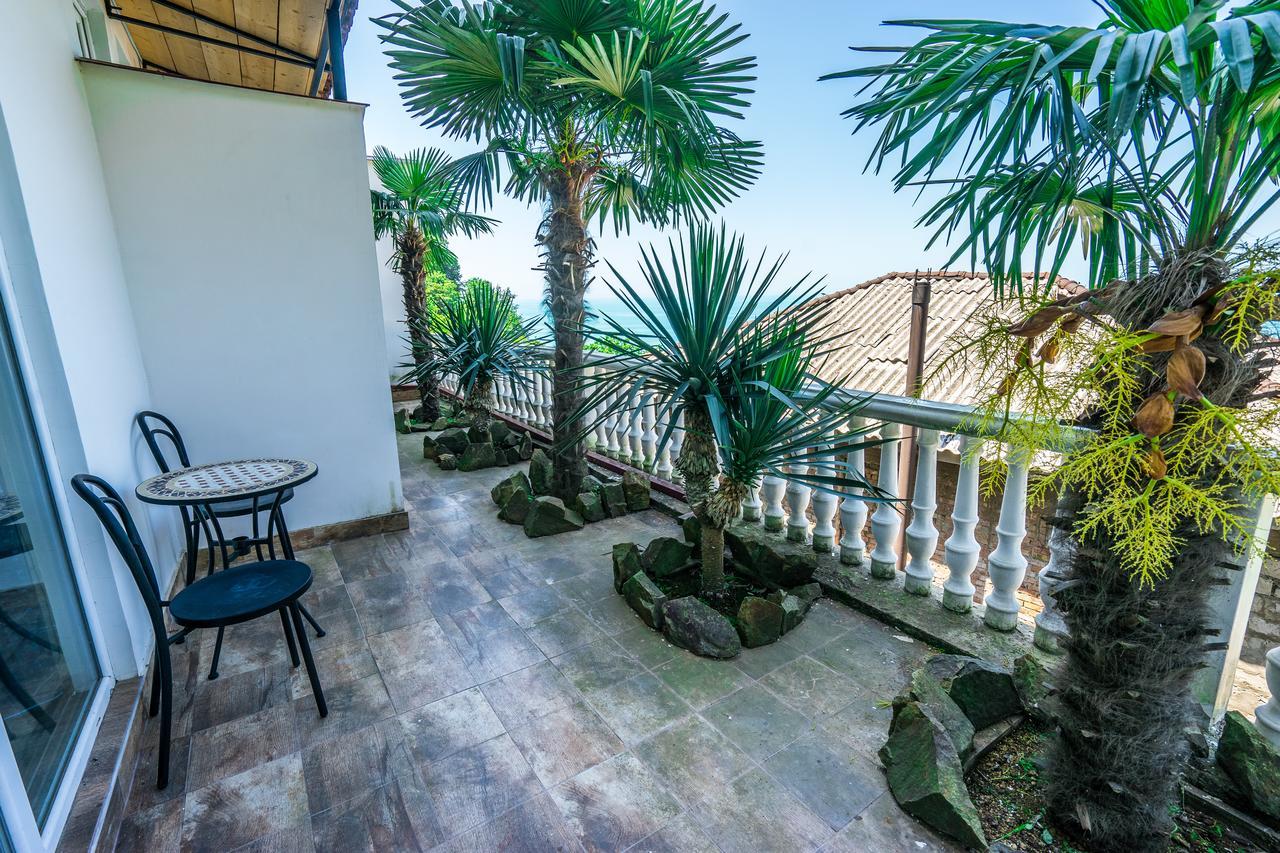 Aniva The Hotel Μπατούμι Εξωτερικό φωτογραφία