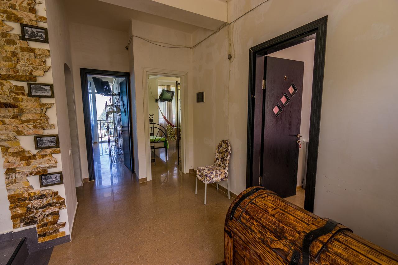 Aniva The Hotel Μπατούμι Εξωτερικό φωτογραφία