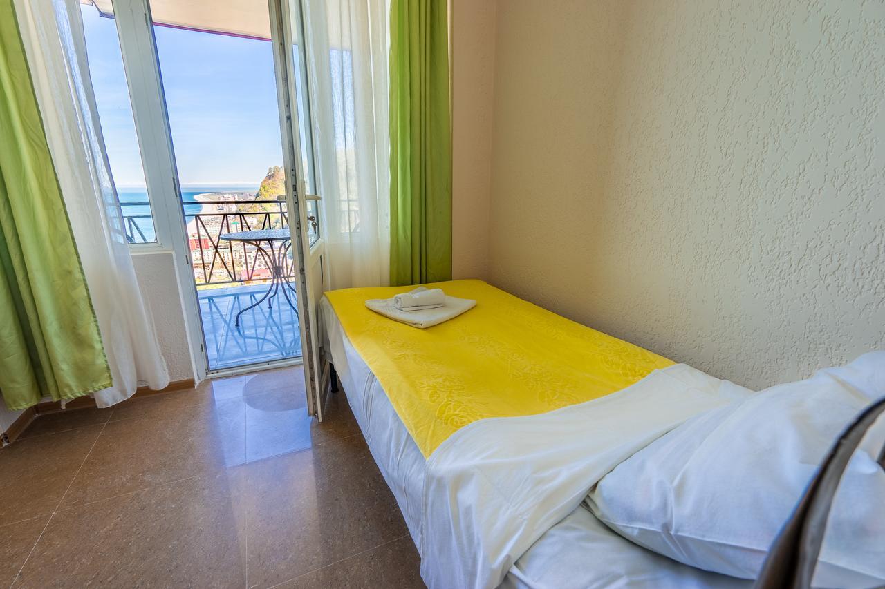 Aniva The Hotel Μπατούμι Εξωτερικό φωτογραφία