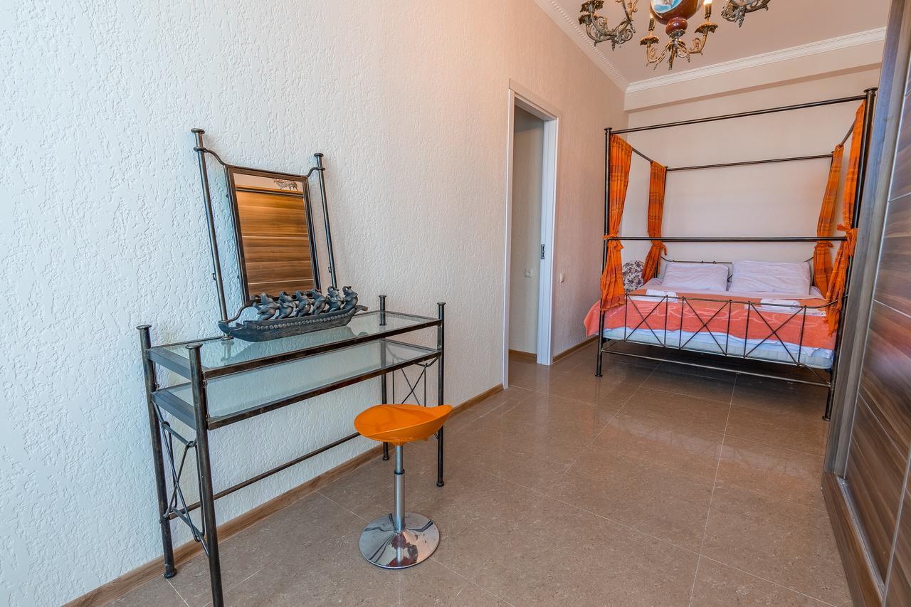 Aniva The Hotel Μπατούμι Εξωτερικό φωτογραφία